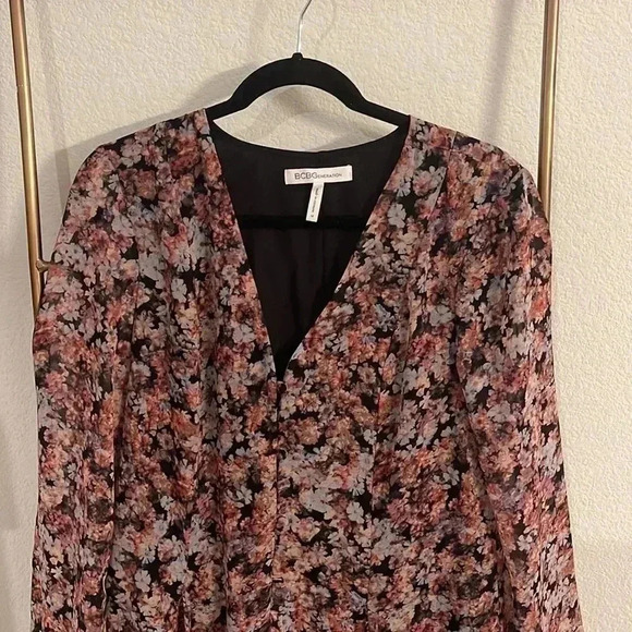 BCBG Generation Floral Romper - Picture 3 of 8